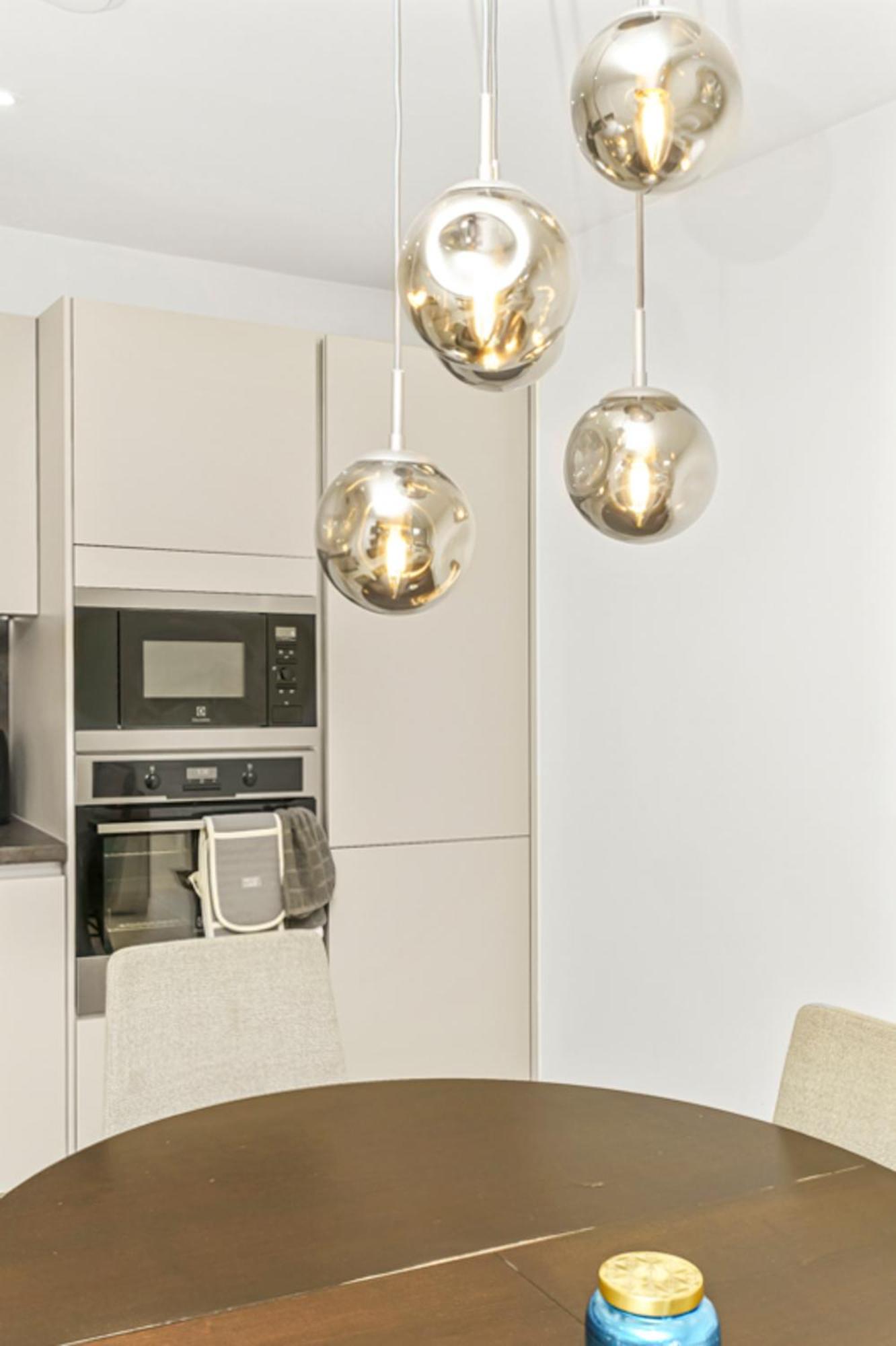 Stylish Surrey Quays Apartment - 10 Mins From Station London Exterior foto